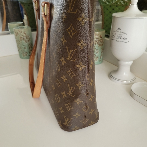 Louis Vuitton Luco M51155 Monogram Shoulder Tote Bag. - Picture 6 of 16